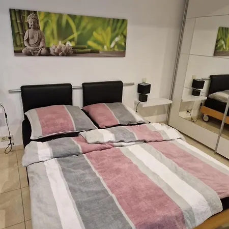 Ferienwohnung Ni Va Li Bretzenheim Exterior foto