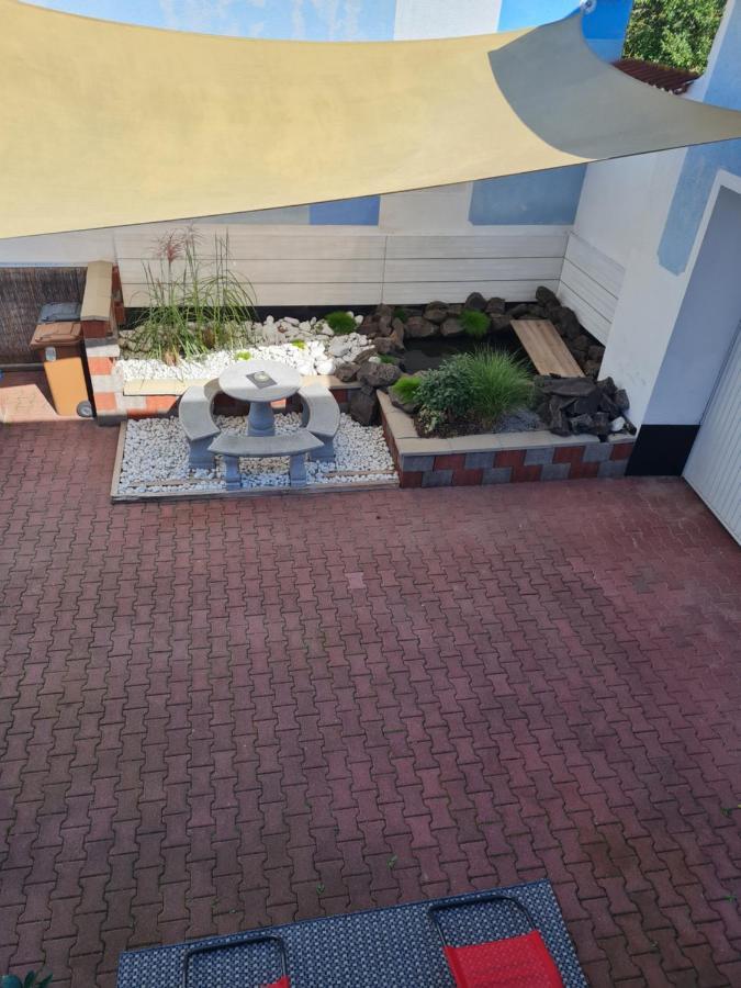 Ni Va Li Apartment *